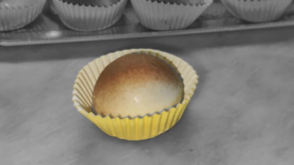 Cupola alla mandorla e limone con crema di limone
